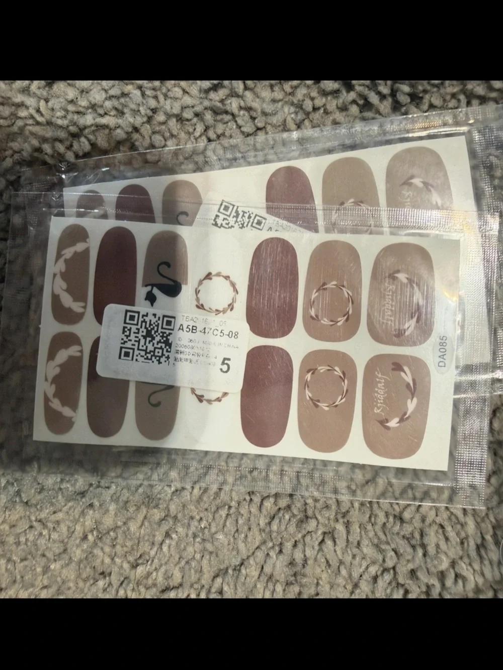 N/A chic neutral